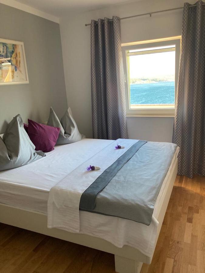 Modern Seeview Apartment Maslenica With Free Wifi, Free Parking, 300M From Beach Exterior photo